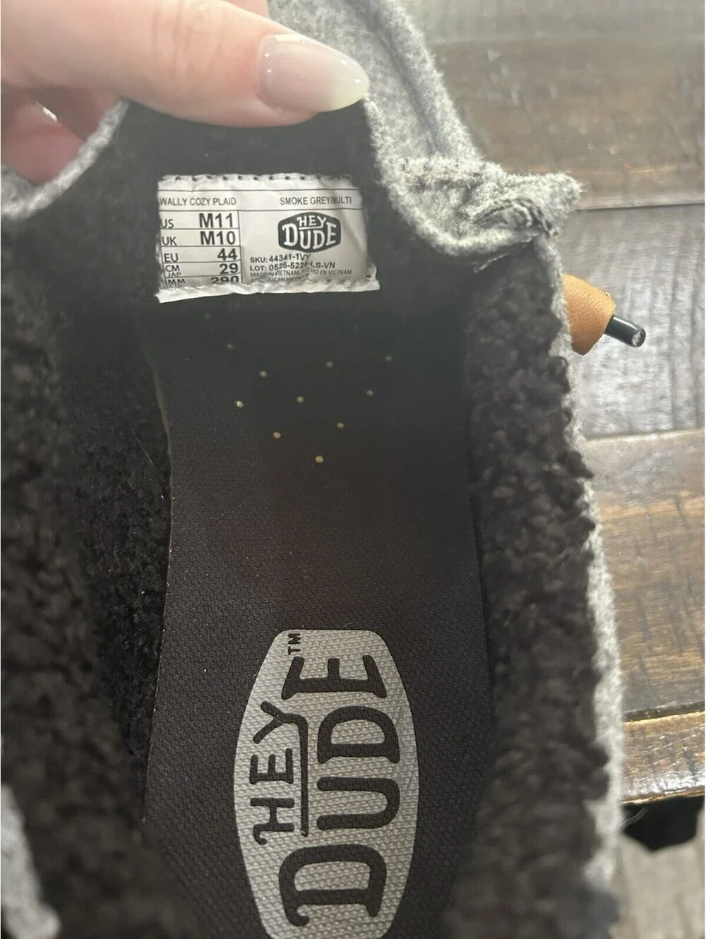 Hey Dude Wally Cozy Plaid Smoke Grey/Black Men's Slip-On Shoes Size M11